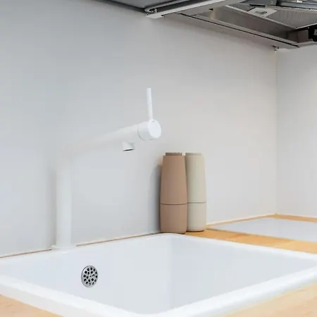 公寓 Modern With A View Over *